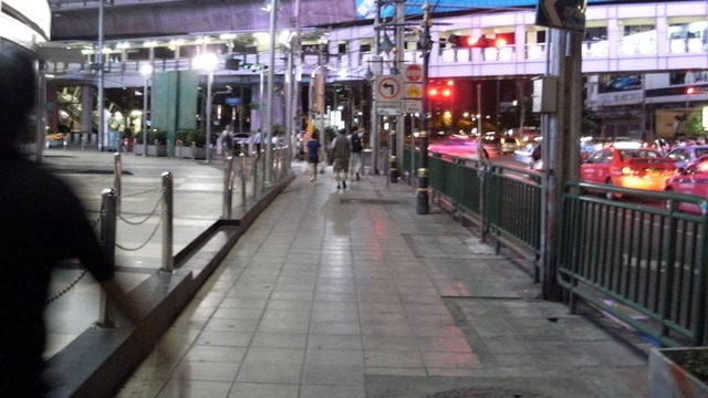 BMS11051912