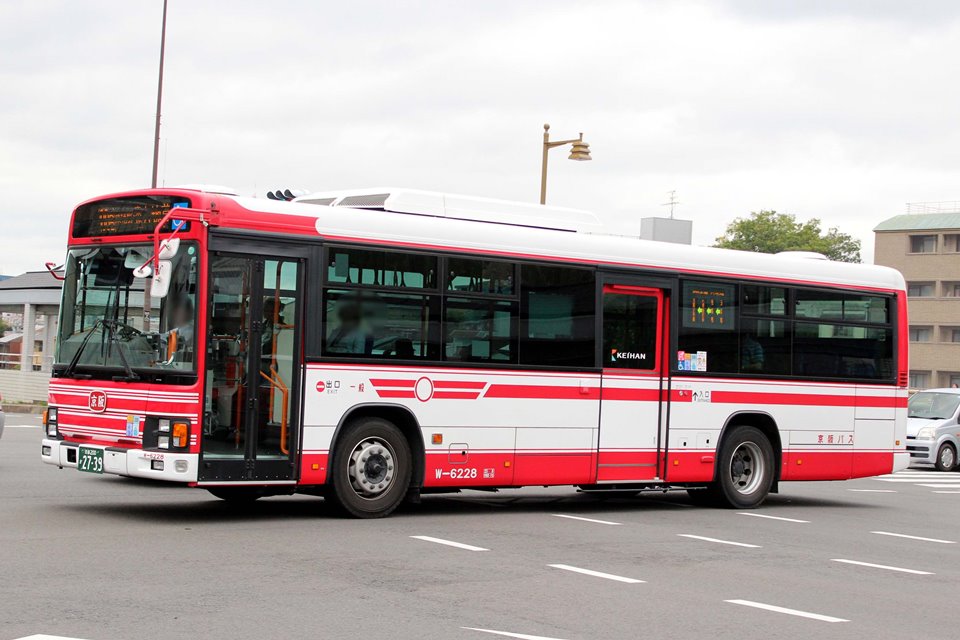 京阪バス W-6228
