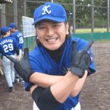 1回表、鎌田が3点本塁打を放つ