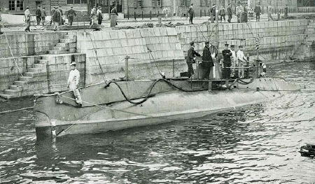 在りし日の第六潜水艇